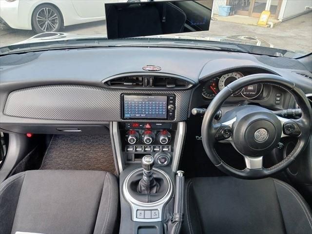 TOYOTA 86 2017 Image 31