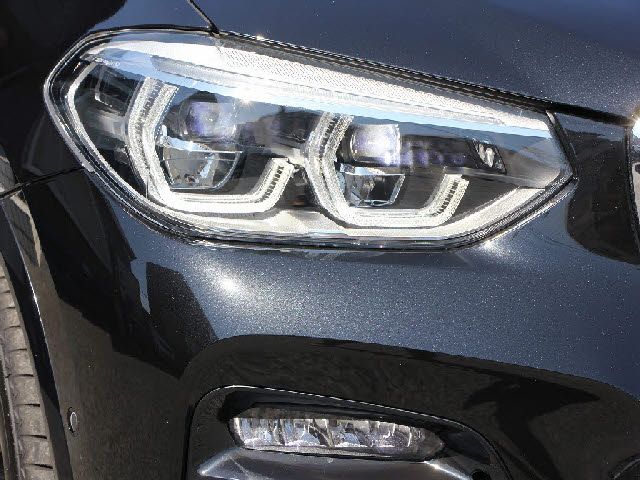 BMW X4 2020 Image 31