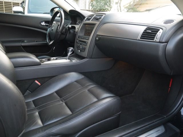 JAGUAR XKSERIES COUP 2006 Image 31