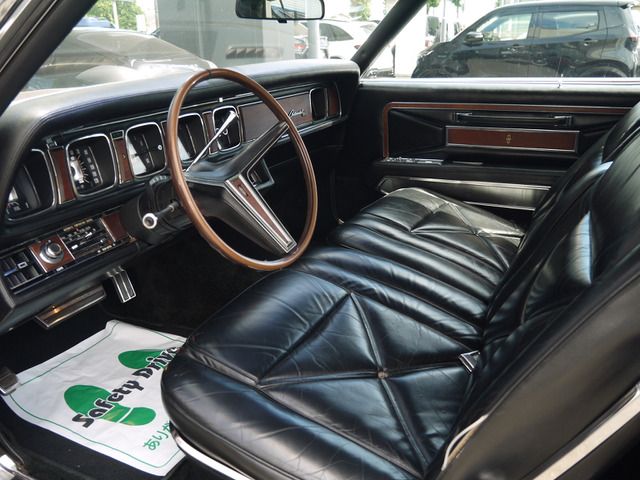 LINCOLN CONTINENTAL 2019 Image 31