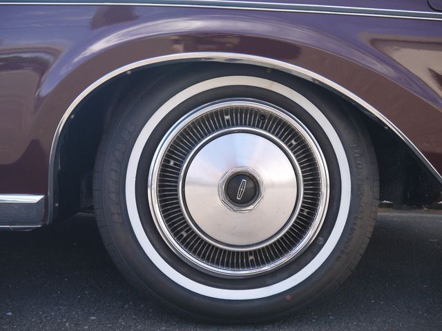 LINCOLN CONTINENTAL 2019 Image 31