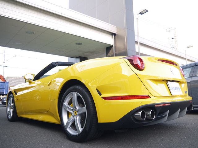 FERRARI CALIFORNIA T 2015 Image 31