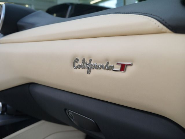 FERRARI CALIFORNIA T 2015 Image 31