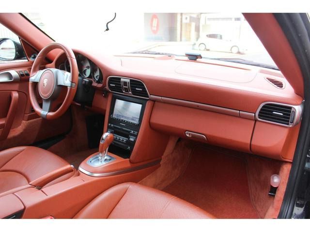 PORSCHE 911 2008 Image 31