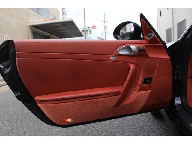 PORSCHE 911 2008 Image 31