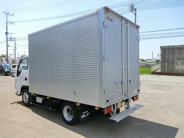 ISUZU ELF 2013 Image 31