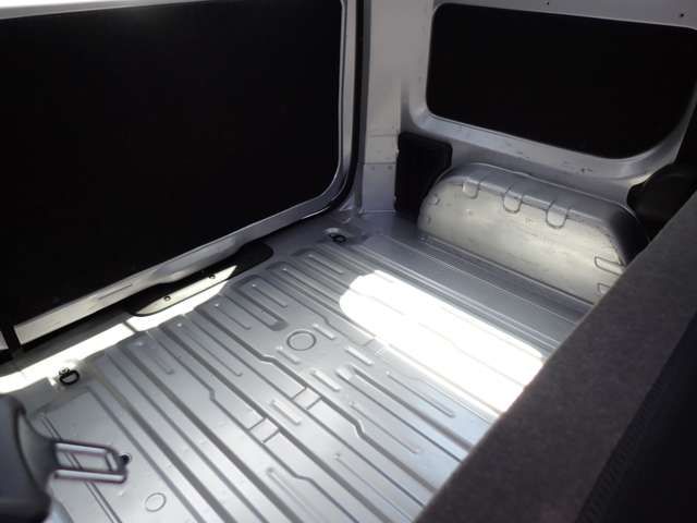 NISSAN NV200 VANETTE VAN 2019 Image 31