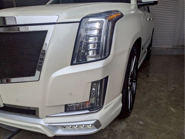 CADILLAC ESCALADE 0 Image 31