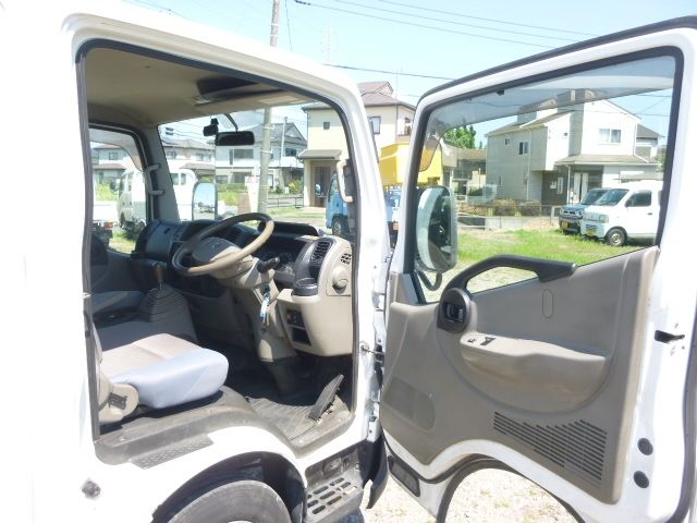 NISSAN ATLAS 2009 Image 31