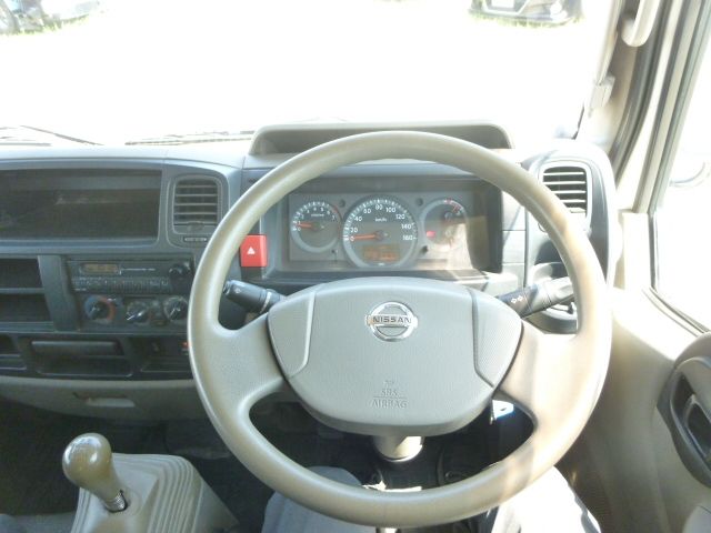 NISSAN ATLAS 2009 Image 31