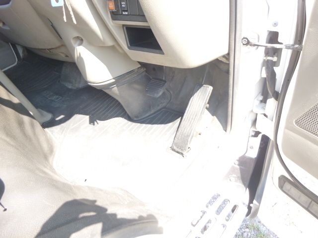 NISSAN ATLAS 2009 Image 31