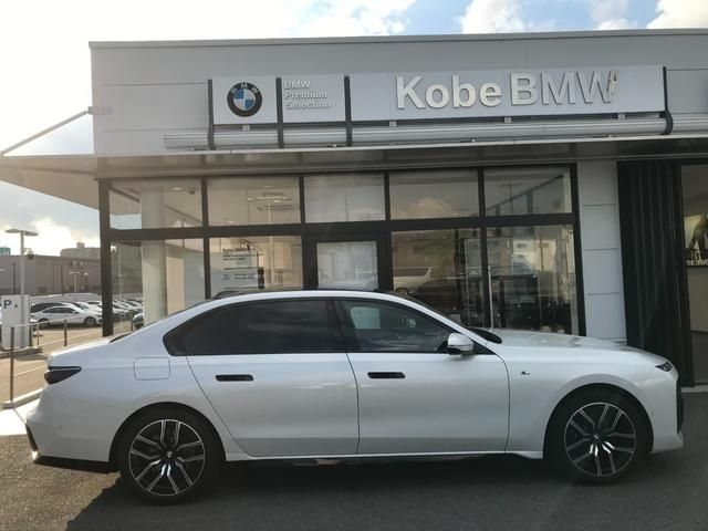 BMW I7 2024 Image 31