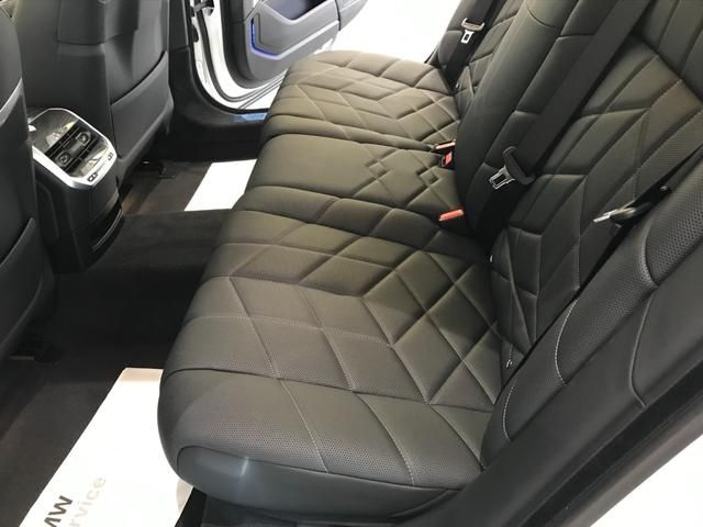 BMW I7 2024 Image 31