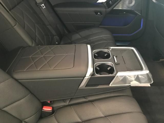 BMW I7 2024 Image 31