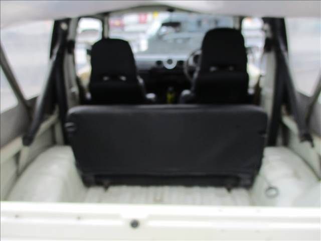 SUZUKI JIMNY 1984 Image 31