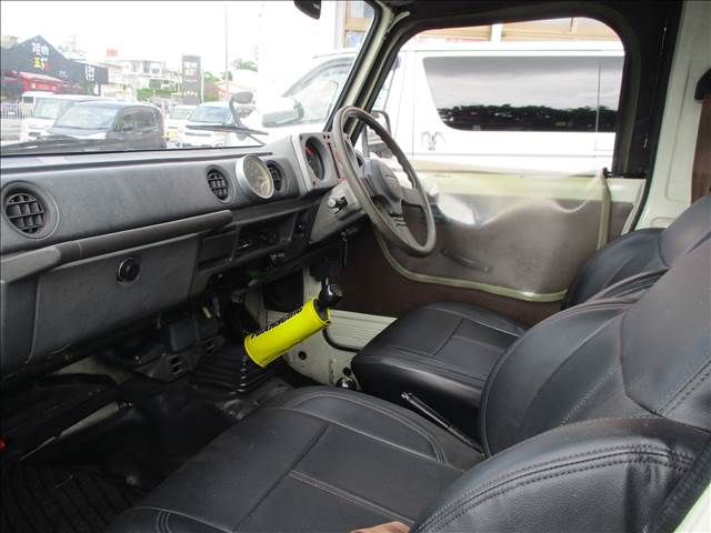 SUZUKI JIMNY 1984 Image 31