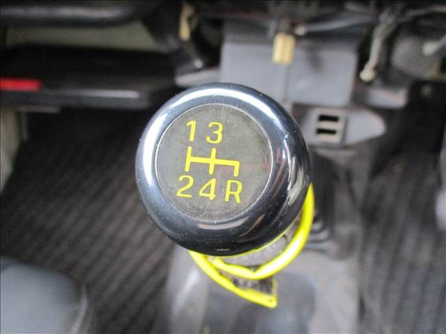 SUZUKI JIMNY 1984 Image 31