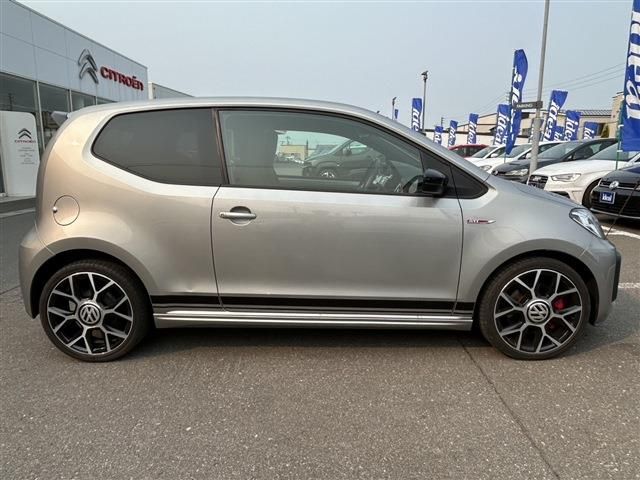 VOLKSWAGEN UP! 2019 Image 31