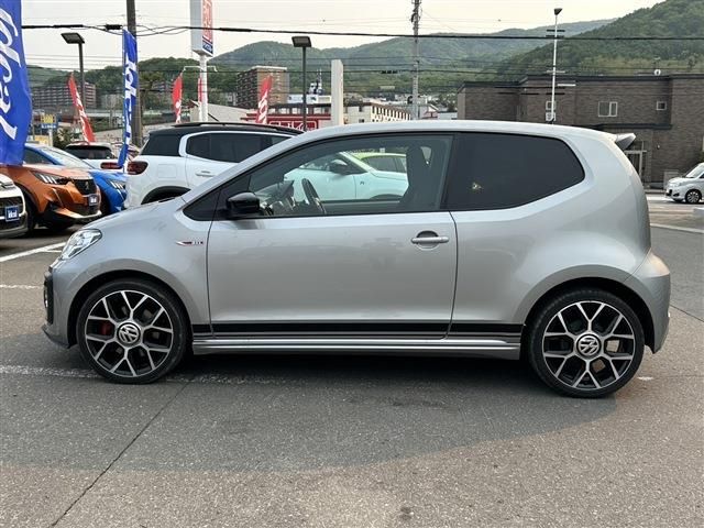 VOLKSWAGEN UP! 2019 Image 31