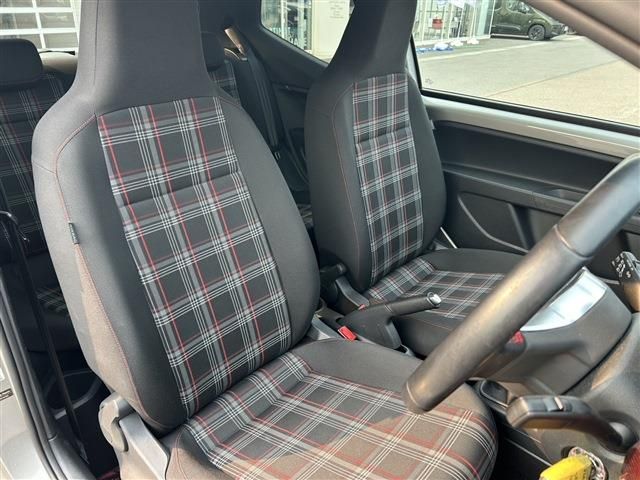 VOLKSWAGEN UP! 2019 Image 31