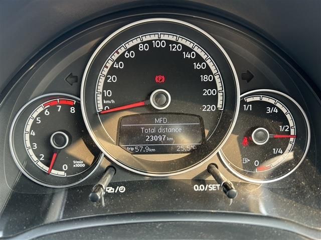 VOLKSWAGEN UP! 2019 Image 31