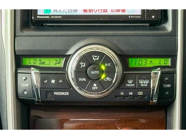 TOYOTA MARK X 2016 Image 31