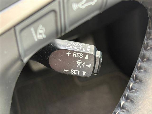 TOYOTA HARRIER HYBRID 2014 Image 31