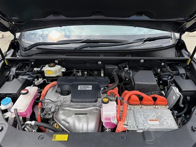 TOYOTA HARRIER HYBRID 2014 Image 31