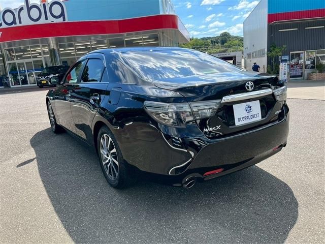 TOYOTA MARK X 2018 Image 31