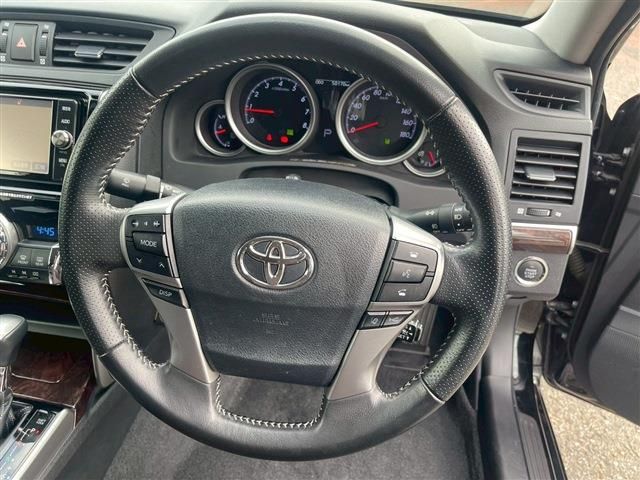 TOYOTA MARK X 2018 Image 31