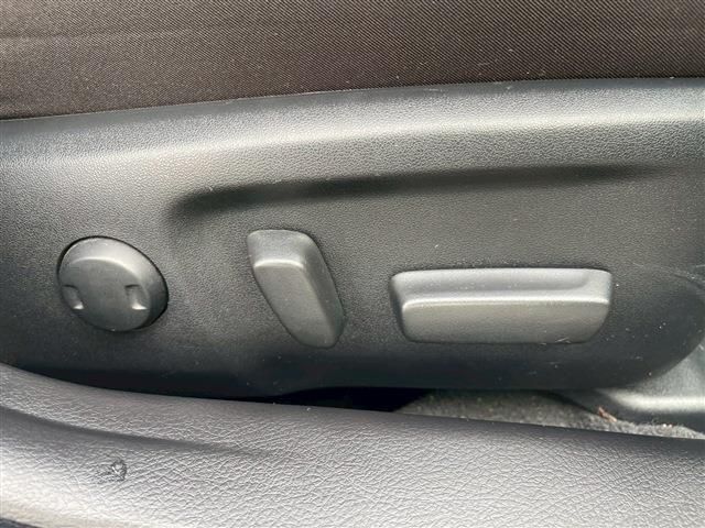 TOYOTA MARK X 2018 Image 31