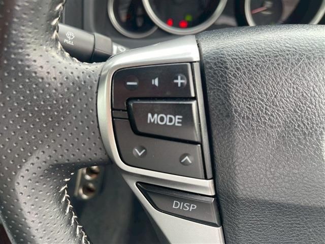 TOYOTA MARK X 2018 Image 31