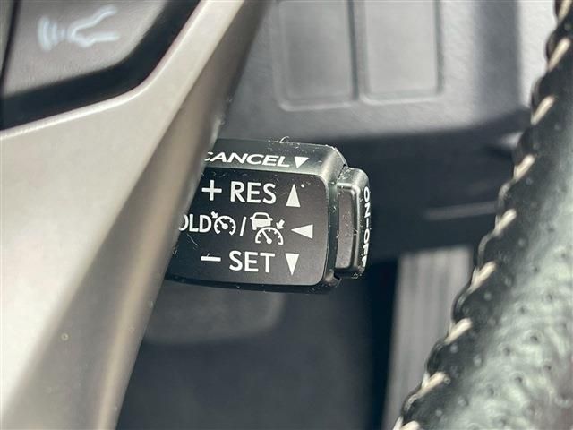 TOYOTA MARK X 2018 Image 31