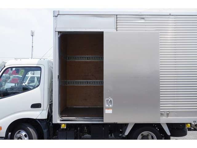 TOYOTA DYNA 2019 Image 31