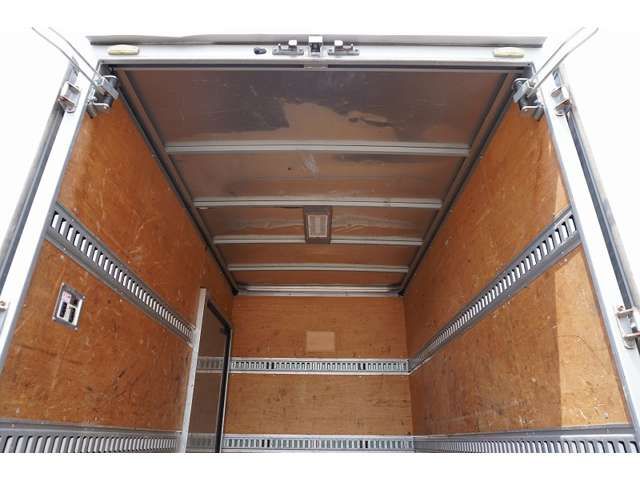 TOYOTA DYNA 2019 Image 31