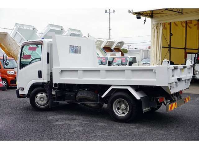 ISUZU ELF 2017 Image 31