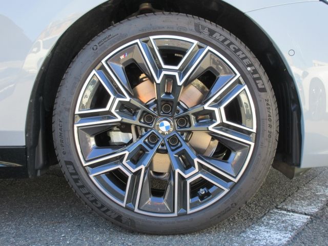 BMW 5SERIES TOURING 2024 Image 31