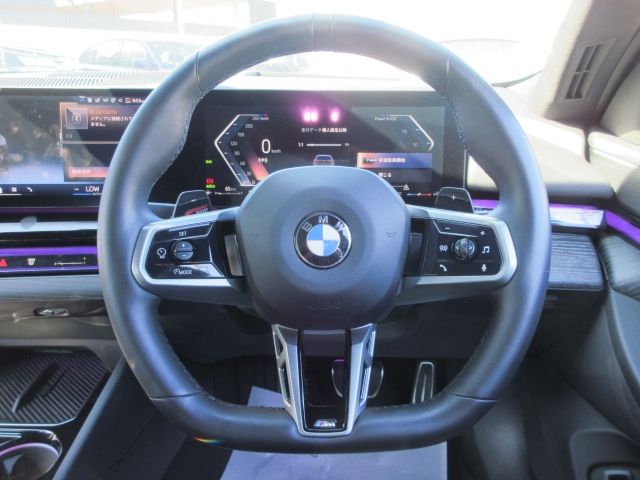 BMW 5SERIES TOURING 2024 Image 31