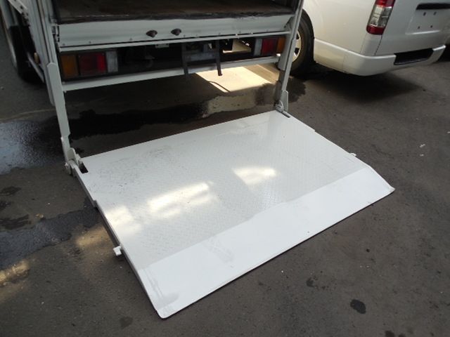 NISSAN ATLAS 2010 Image 31