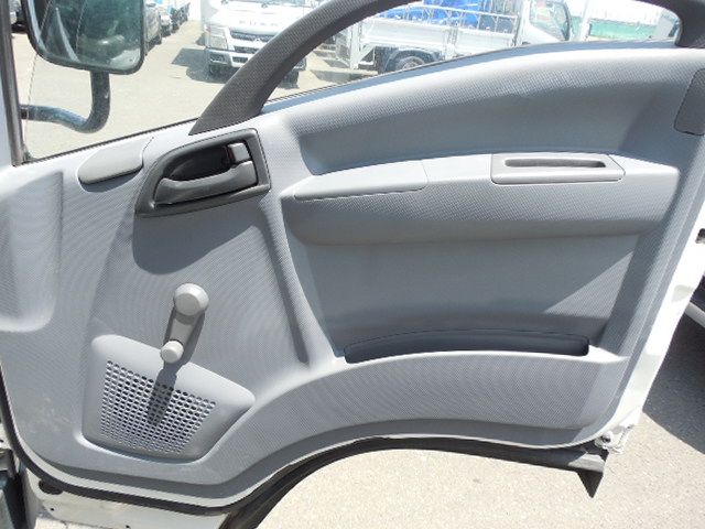 NISSAN ATLAS 2010 Image 31