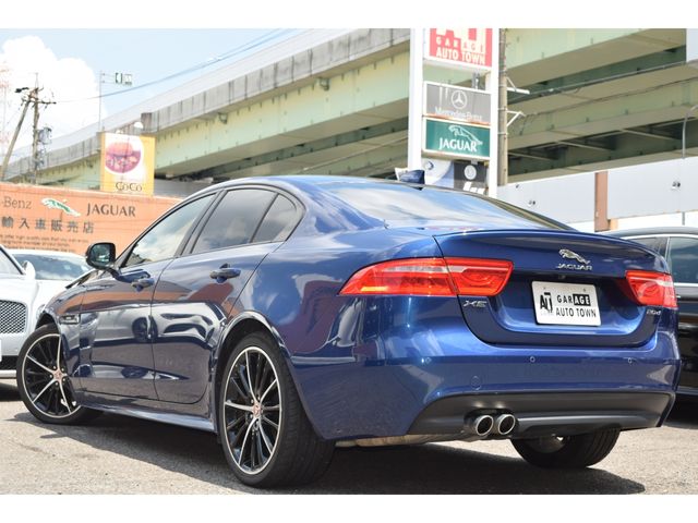 JAGUAR XESERIES 2016 Image 31