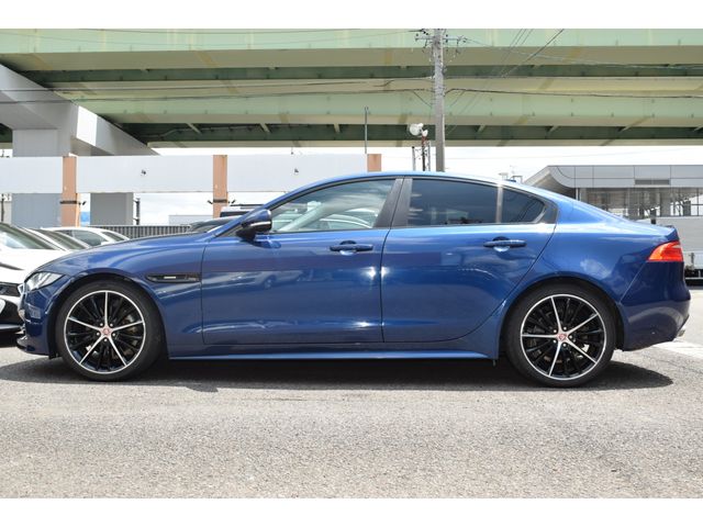 JAGUAR XESERIES 2016 Image 31