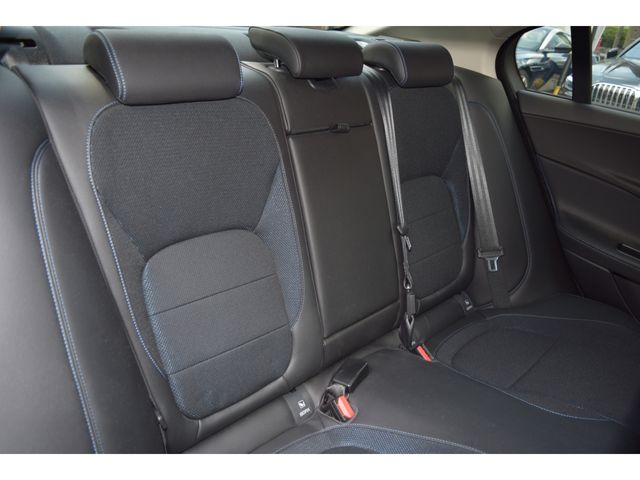 JAGUAR XESERIES 2016 Image 31