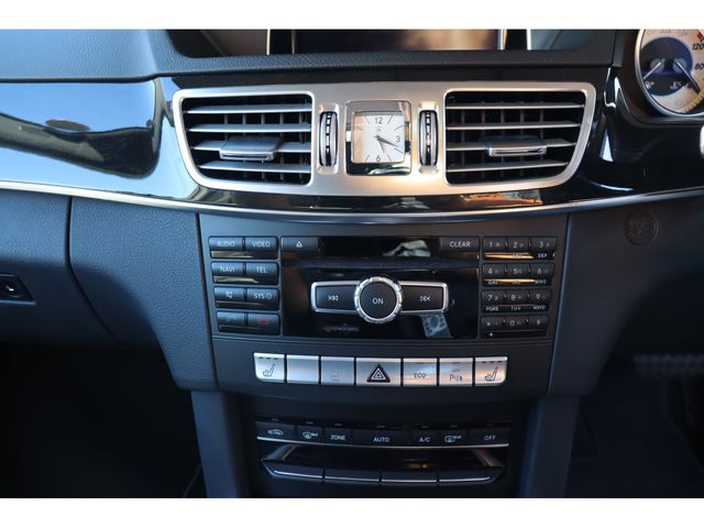 MERCEDES BENZ E CLAS 2014 Image 31