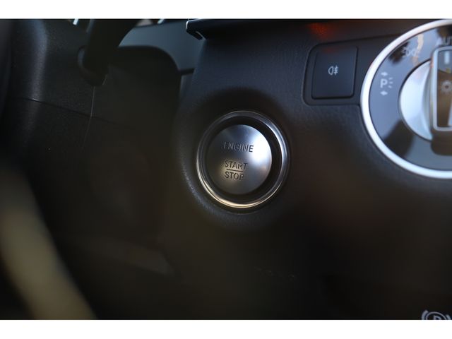 MERCEDES BENZ E CLAS 2014 Image 31