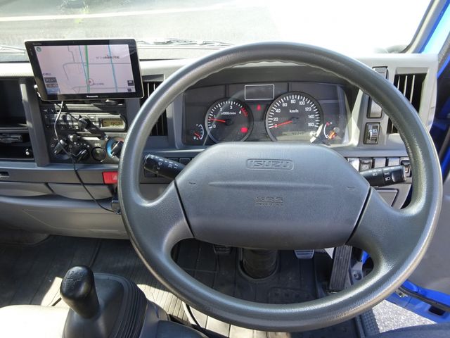 ISUZU ELF 2013 Image 31