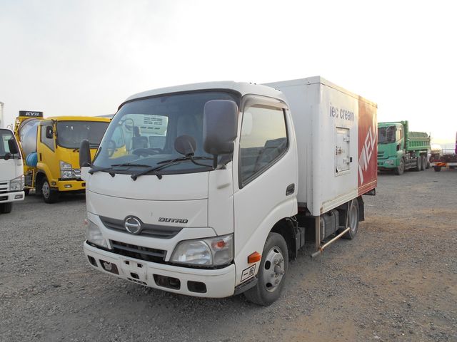 HINO DUTRO 2013 Image 31