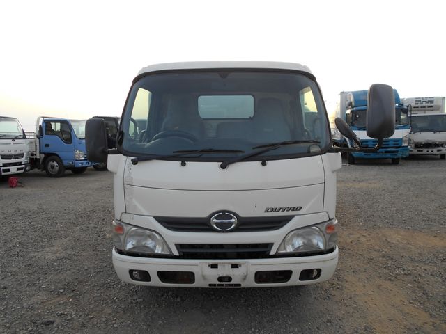 HINO DUTRO 2013 Image 31