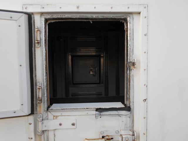 HINO DUTRO 2013 Image 31