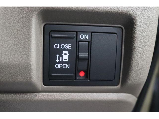 HONDA N BOX JOY 2025 Image 31